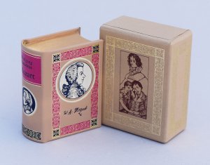 Wolfgang Amadeus Mozart. [Eine Biographie]. Miniaturbuch. - Nohl, Ludwig.