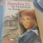 Sandra, die Detektivin in Jeans