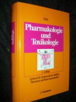 Pharmakologie und Toxikologie, Lehrbuch für Studierende der Medizin, Pharmazie und Naturwissenschaften. Mit 305 Tabellen und 382 Abbildungen. Mit Beiträgen von B. Ahlemeyer u.a.; 5., überarbeitete und erweiterte Auflage.