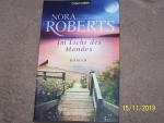 Nora Roberts: Im Licht des Mondes ***wie