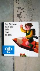 Hannelore Hilzheimer (Hg.): Zur Schule g