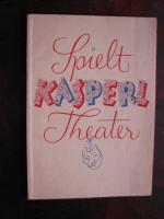 Spielt Kasperltheater.