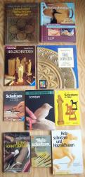 10 Bücher Holzschnitzer: 1. Holzschnitzen - Flachschnitzen - Vergolden / 2. Holzschnitzen - Ideen und Projekte / 3. Holzschnitzen - Ravensburger Hobby / 4. Holzschnitzen - Grundlagen, Entwurf, Technik / 5. Schnitzen - Eine Anleitung für den Anfänger / 6. Schnitzen - Schritt für Schritt / 7. Schnitzen in Holz / 8. Kleine Schnitzereien - Grünholz schnitzen / 9. Holzschnitzen - Heyne Ratgeber / 10. Holzschnitzen und Holzbildhauen.