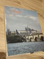 Prag. Seine Geschichte und Architektur. Bildband.