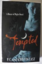 Tempted (A House of Night Novel)