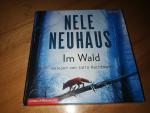 Nele Neuhaus: Im Wald