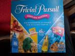 PARKER 100673013100: Trivial Pursuit - Familien Edition [Brettspiel]. 2400 Fragen und Antworten. Achtung! Nicht geeignet für Kinder unter 3 Jahren. Enthält verschluckbare Kleinteile!