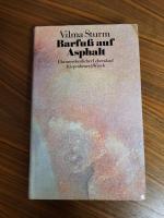 Barfuss auf Asphalt