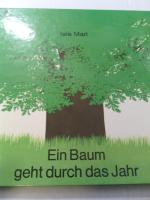 Ein Baum geht durch das Jahr.