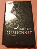 Cast, P.C.; Cast, Kristin: Gezeichnet - Cast, P.C.; Cast, Kristin: Gezeichnet -