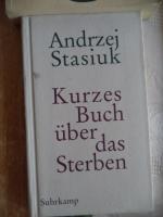 Andrzej Stasiuk: Kurzes Buch über das St