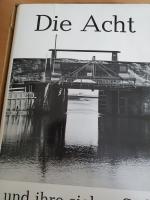 Die Acht und ihre sieben Siele. Kulturelle, wasser- und landwirtschaftliche Entwicklung einer ostfriesischen Küstenlandschaft.