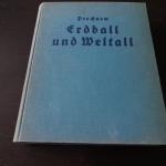 Erdball und Weltall