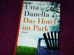 Das Hotel im Park