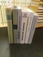 Sechs in Leinen gebundene Bücher mit US-Amerikanischen Klassikern des (frühen) 20. Jahrunderts: Band 1) Zwei oder drei Gracien. 2) Mr. Sammlers Planet. 3) Auf der Suche nach Mr. Green. 4) Manhattan Transfer. 5) Heirate mich! 6) Der Weltbürger.