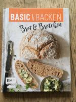 Basic Backen – Brot & Brötchen Basic Backen – Brot & Brötchen