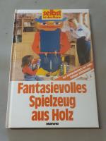 Fantasievolles Spielzeug aus Holz