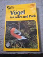 Vögel im Wald