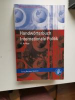 Handwörterbuch Internationale Politik