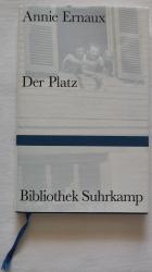 Der Platz. Aus dem Französischen von Sonja Finck.