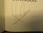 Original Autogramm Eugene Cernan Astronaut in Buch THE LAST MAN ON THE MOON /// Autogramm Autograph signiert signed signee