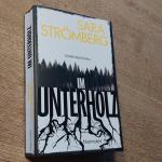 Im Unterholz - Kriminalroman - Der Platz-1-Bestseller aus Schweden – preisgekrönt, tiefgründig und hochspannend - Mit farbigem Buchschnitt nur in limitierter Auflage