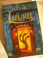 Laura und der Ring der Feuerschlange - Roman