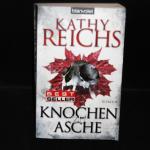 Knochen zu Asche