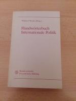 Wichard Woyke: Handwörterbuch internatio Wichard Woyke: Handwörterbuch internatio