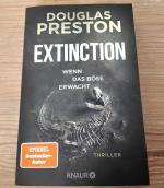 Extinction. Wenn das Böse erwacht - Thriller