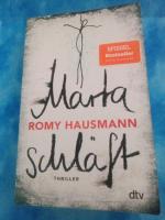 Romy Hausmann: Marta schläft Romy Hausmann: Marta schläft