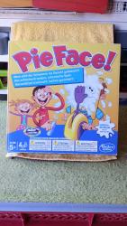 Pie Face - Wem wird der Schwamm ins Gesi
