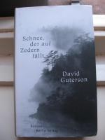 David Guterson: Schnee, der auf Zedern f