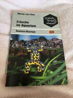 Frösche im Aquarium