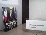 Michaela Wiegel: Emmanuel Macron : ein V