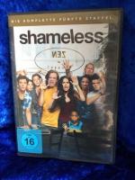 Macy, William H. und Steve Howey: Shamel