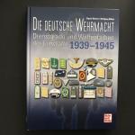 Die deutsche Wehrmacht. Dienstgrade und Waffenfarben der Luftwaffe 1939 - 1945.