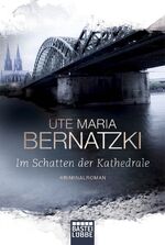 ISBN 9783404168743: Im Schatten der Kathedrale