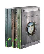ISBN 9783551355713: Artemis Fowl: Sonderausgabe: Bände 1-3 im Schuber: Artemis Fowl; Die Verschwörung; Der Geheimcode (CarlsenTaschenBücher)