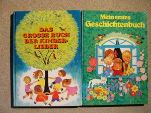 gebrauchtes Buch – Felicitas Kuhn / Bruno Horst Bull / H – 2 Bücher Mein erstes Geschichtenbuch + Das grosse Buch der Kinderlieder