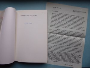 Komponisten in Bayern Band 3: Karl Marx. Von Karl Marx auf dem Vortitelblatt signiertes Exemplar. Beiligend: Schreiben (Typoskript) von Karl und Elsa Marx "Liebe Freunde, Stuttgart, 14. 11. 198 mit Hinweisen zu einem Buch von Gerda Johst.