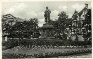 gebrauchtes Buch – s/w - Photo-Karte 9 x 14 cm – Ansichtskarte - GLADBACH-REYDT - Bismarckdenkmal- gelaufen, 1932