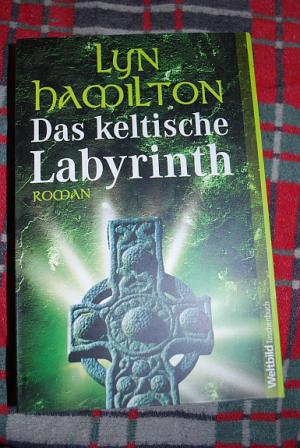 gebrauchtes Buch – Lyn Hamilton – Das keltische Labyrinth