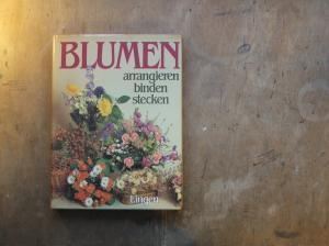 gebrauchtes Buch – Katalin Dworak – Blumen arrangieren, binden, stecken