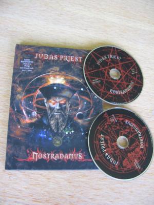 gebrauchter Tonträger – Judas Priest – Nostradamus  (Limited Deluxe Edition 2CDs in a 48 page hard-bound book)