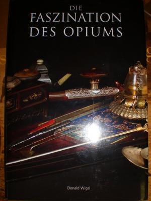 gebrauchtes Buch – Hobert, Jean P – Das Opium