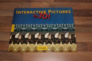 Interactive Pictures in 3D. Text in englisch, deutsch und französisch.