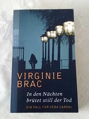 gebrauchtes Buch – Virginie Brac – In den Nächten brütet still der Tod