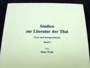 Studien zur Literatur der Thai. Texte und Interpretationen. Band 1. (= Mitteilungen der Gesellschaft für Natur- und Völkerkunde Ostasiens (OAG), Band […]