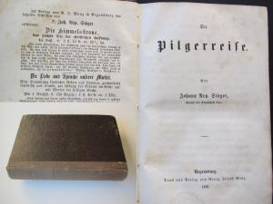 antiquarisches Buch – Stöger, J. N. Erste Ausgabe 1861. KEIN Reprint!!! – Die Pilgerreise. Erste Ausgabe. Regensburg, Joseph Manz, 1861.  VIII, 475. Hlwd. d. Zt.